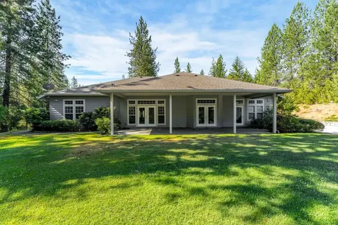 330 Brookstone Hills Drive Grants Pass OR 97526