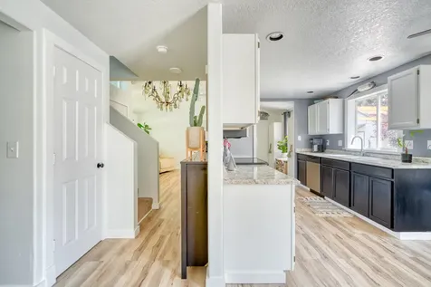 2138 SW 28th Street Redmond OR 97756