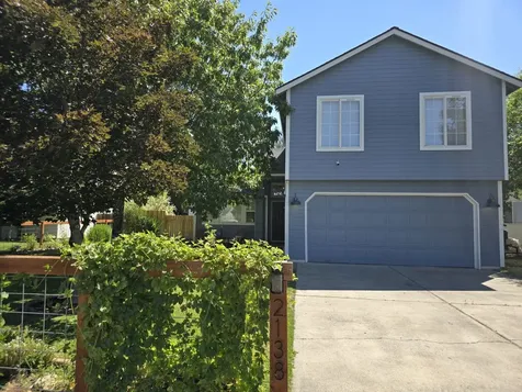 2138 SW 28th Street Redmond OR 97756