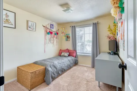 2138 SW 28th Street Redmond OR 97756
