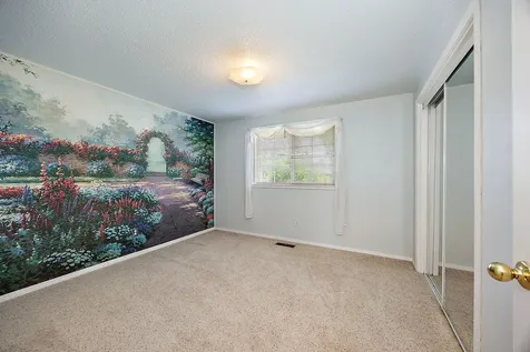 160 Centennial Circle Central Point OR 97502