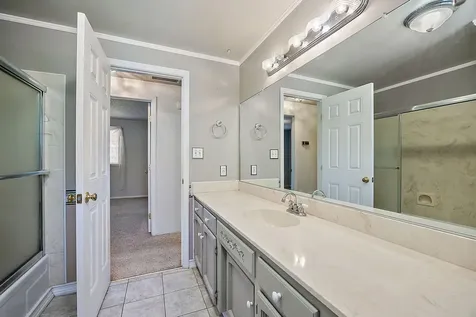 160 Centennial Circle Central Point OR 97502