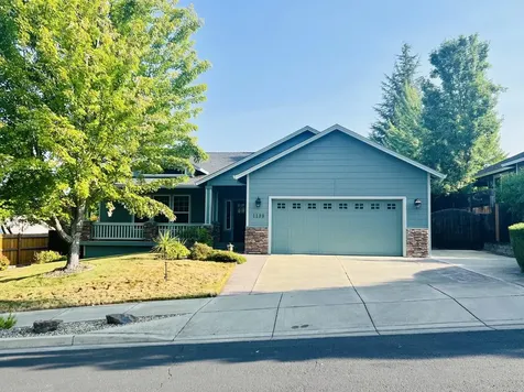1139 Michael Lane Eagle Point OR 97524
