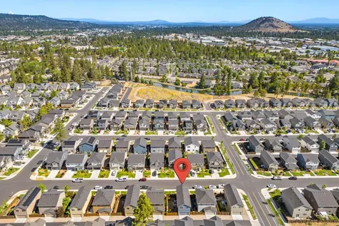 20531 SE Cameron Avenue Bend OR 97702