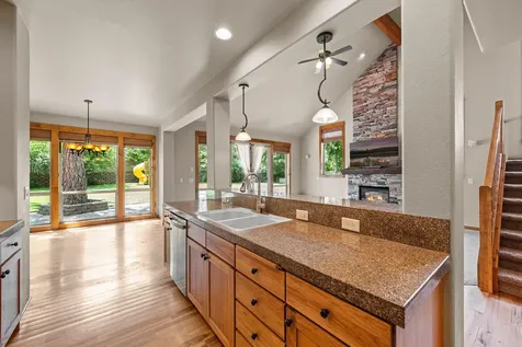 60808 Goldenwood Loop Bend OR 97702