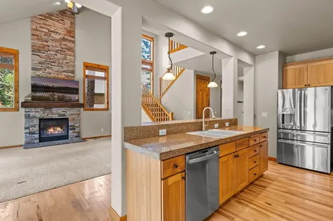 60808 Goldenwood Loop Bend OR 97702