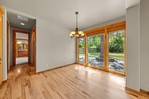 60808 Goldenwood Loop Bend OR 97702