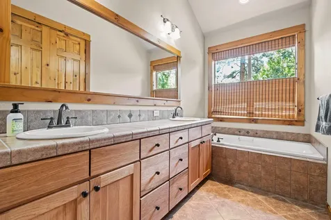 60808 Goldenwood Loop Bend OR 97702