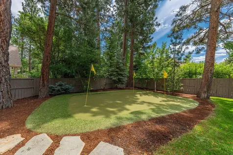 60808 Goldenwood Loop Bend OR 97702