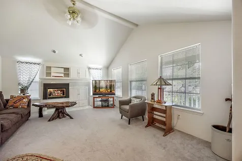 175 Vintage Circle Jacksonville OR 97530