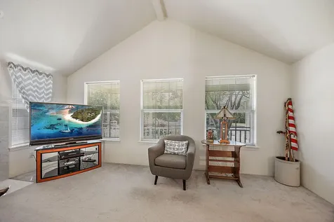 175 Vintage Circle Jacksonville OR 97530