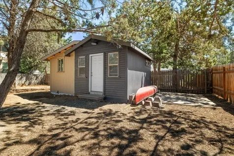 824 SE 6th Street Bend OR 97702