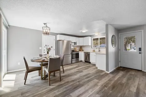 824 SE 6th Street Bend OR 97702