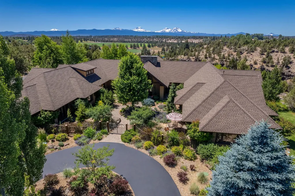 20450 Arrowhead Drive Bend OR 97703
