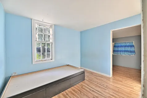 114 N 8th Street Central Point OR 97502