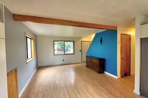 2020 Sargent Avenue Klamath Falls OR 97601
