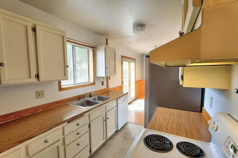 2020 Sargent Avenue Klamath Falls OR 97601