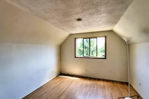 2020 Sargent Avenue Klamath Falls OR 97601