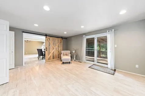 2353 Brentwood Street Medford OR 97504