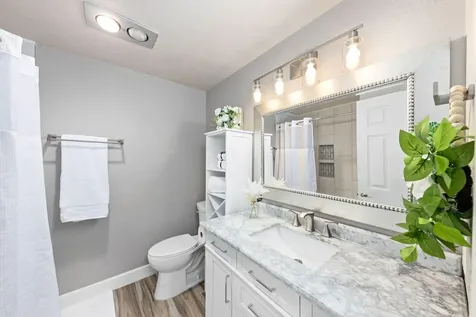 2353 Brentwood Street Medford OR 97504