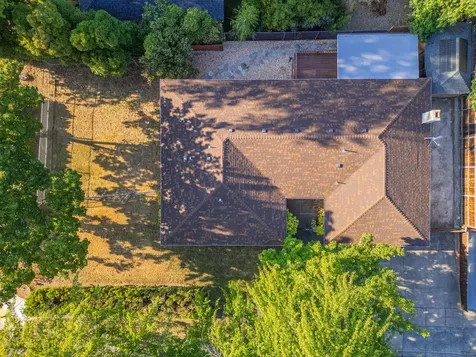 2353 Brentwood Street Medford OR 97504