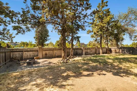 1630 NE Cackler Lane Bend OR 97701
