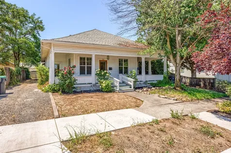 315 N Holly Street Medford OR 97501