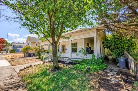 315 N Holly Street Medford OR 97501