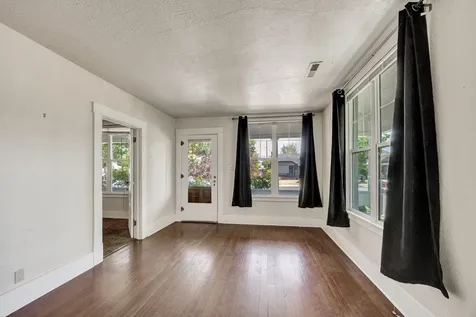 315 N Holly Street Medford OR 97501