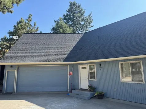 2832 NE Lotno Drive Bend OR 97701