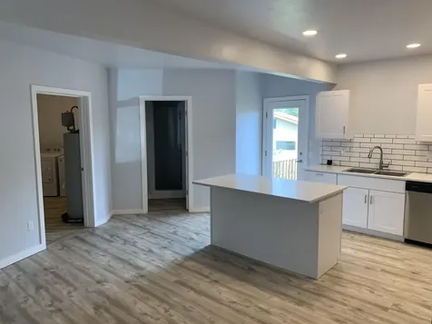 2832 NE Lotno Drive Bend OR 97701