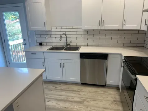 2832 NE Lotno Drive Bend OR 97701
