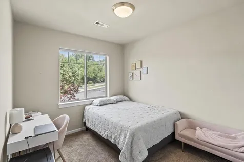 1633 Palermo Street Medford OR 97504