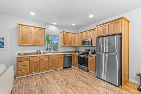 2627 Parkwood Village Lane Central Point OR 97502