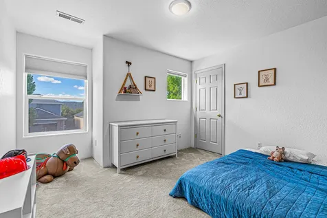 2627 Parkwood Village Lane Central Point OR 97502