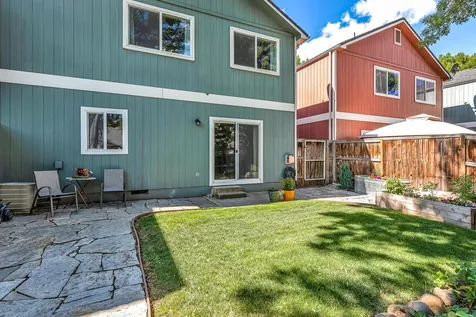 2627 Parkwood Village Lane Central Point OR 97502