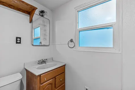 213 Portland Avenue Medford OR 97504