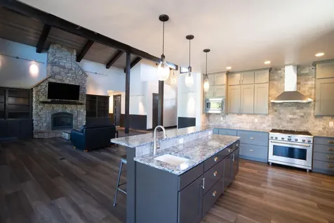 60121 Sweetgrass Lane Bend OR 97702