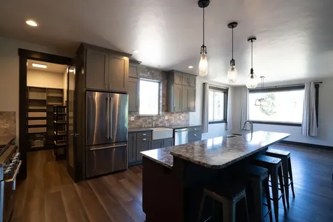 60121 Sweetgrass Lane Bend OR 97702