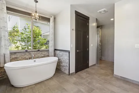 60121 Sweetgrass Lane Bend OR 97702