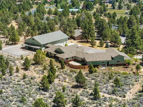 60121 Sweetgrass Lane Bend OR 97702