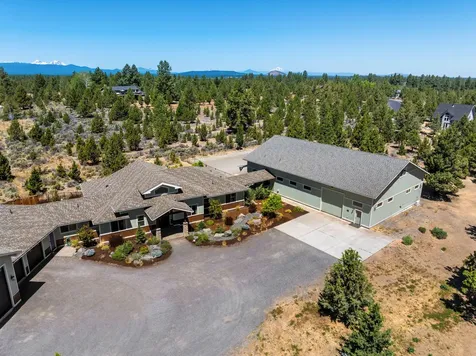 60121 Sweetgrass Lane Bend OR 97702