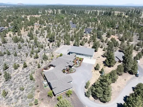 60121 Sweetgrass Lane Bend OR 97702