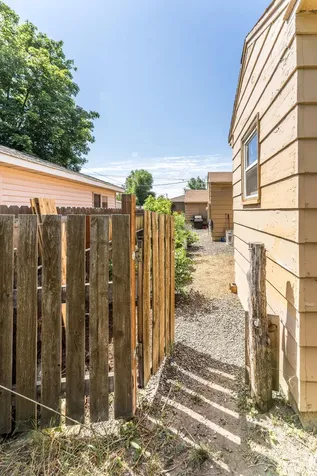 208 SE Garner Street Prineville OR 97754