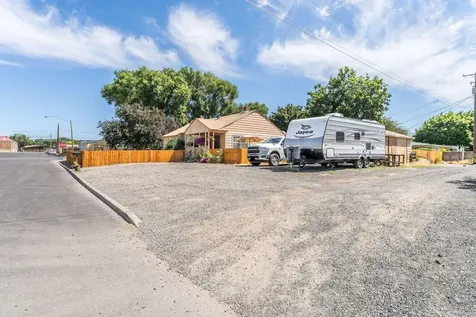 208 SE Garner Street Prineville OR 97754