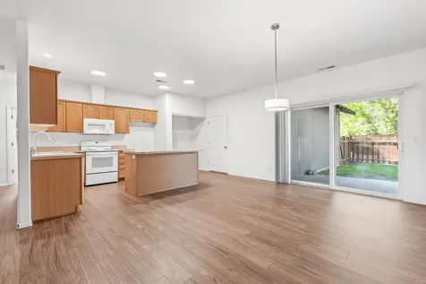 61185 Larkspur Loop Bend OR 97702