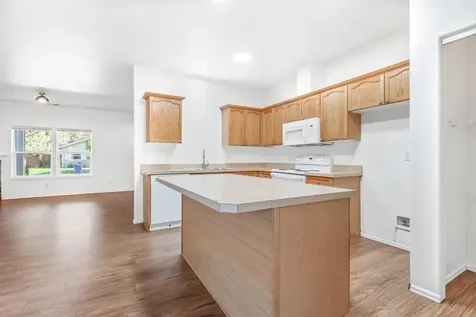 61185 Larkspur Loop Bend OR 97702