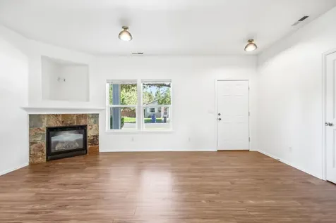 61185 Larkspur Loop Bend OR 97702
