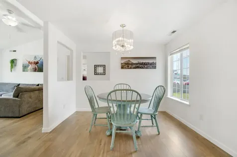 8094 Penny Lane White City OR 97503
