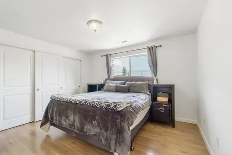 8094 Penny Lane White City OR 97503